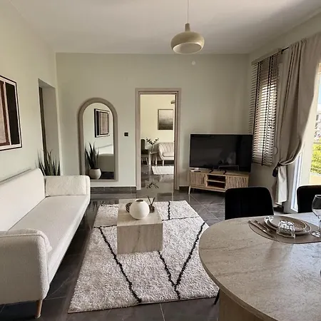 Bistro 49 Luxury Apartment *